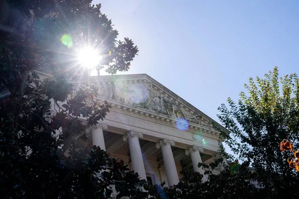 Kentucky Eases Faculty Layoffs while Portland Unions Strike
