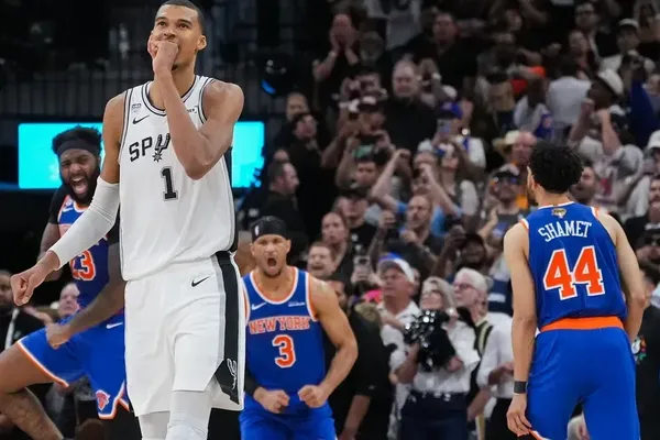 Knicks Edge Spurs 105-104 to Claim 2-0 NBA Finals Lead