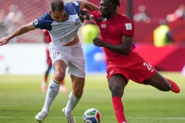 Larin Equalizer Rescues Canada Point in World Cup Opener