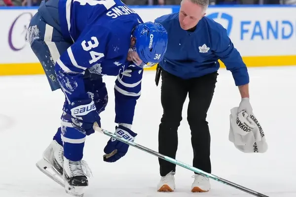 Leafs Captain Auston Matthews Out With Grade 3 MCL Tear