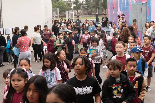 Los Angeles Schools Strike Averted in Last Minute Deal