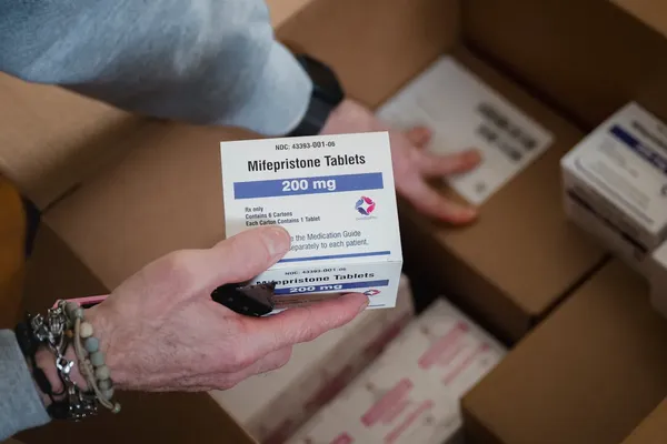 Louisiana Asks Supreme Court to End Mail Abortion Pill Access