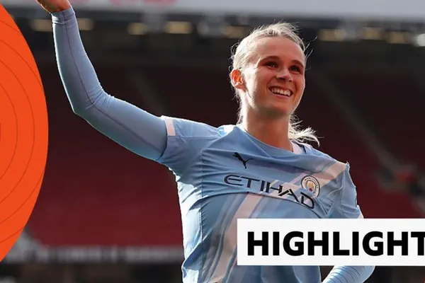 Manchester City Defeats Manchester United in Crucial Derby