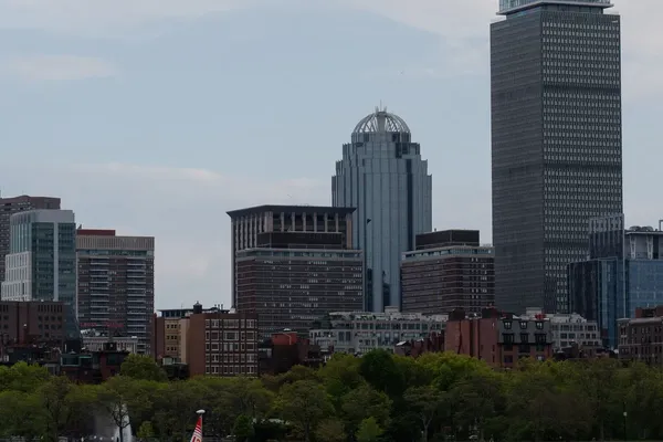 Meteor Boom Shakes Massachusetts and Rhode Island