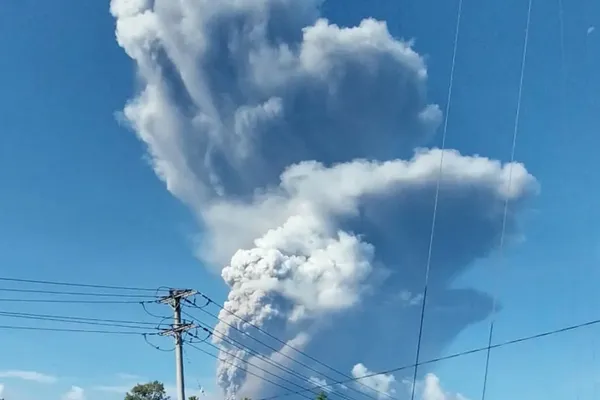 Mount Dukono Eruption Kills Three as Hikers Remain Missing