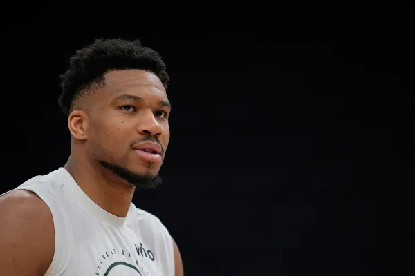 NBA Probes Bucks Over Giannis Antetokounmpo Health Claims