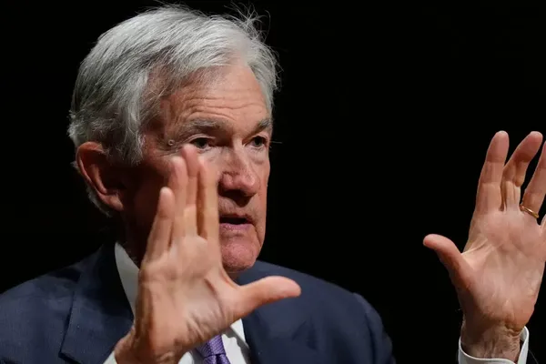 Powell Warns US Debt Path Faces Eventual Reckoning