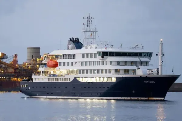 Princess Cruises Outbreak Hits Over 100 People Near Florida