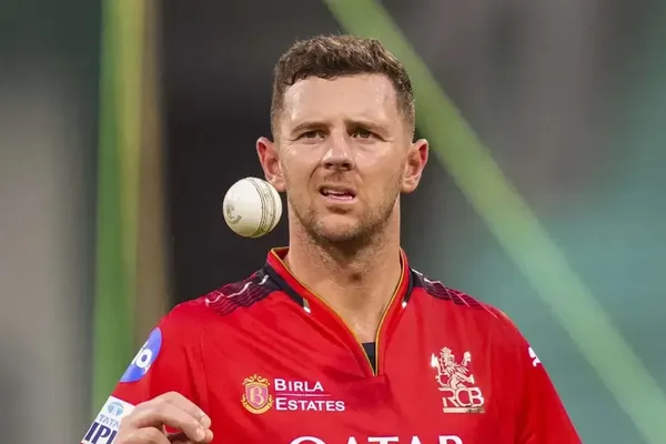 RCB Faces Sunrisers in IPL 2026 Opener