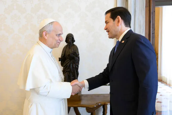 Rubio Meets Pope Leo XIV as Trump Vatican Tensions Grow