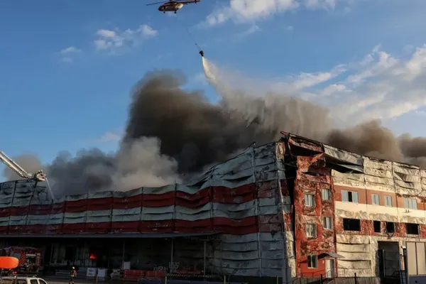 Russian Missile Barrage Kills One in Kyiv and Tests Air Defenses
