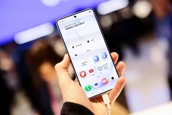 Samsung Deploys AI Software Update to Galaxy Millions