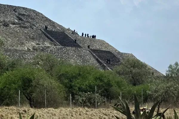 Shooter Kills Canadian Woman at Teotihuacan Pyramids