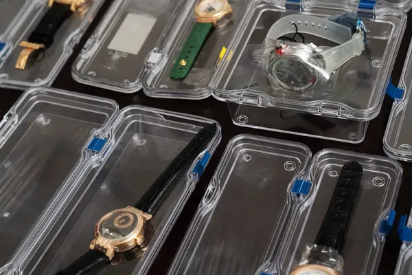 Singapore Watch Dealer Accused of Running Ponzi Scheme