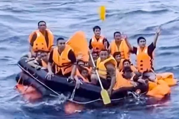 Rescue Fleet Searches Rough Seas for 17 From Sunken Vietnamese Freighter
