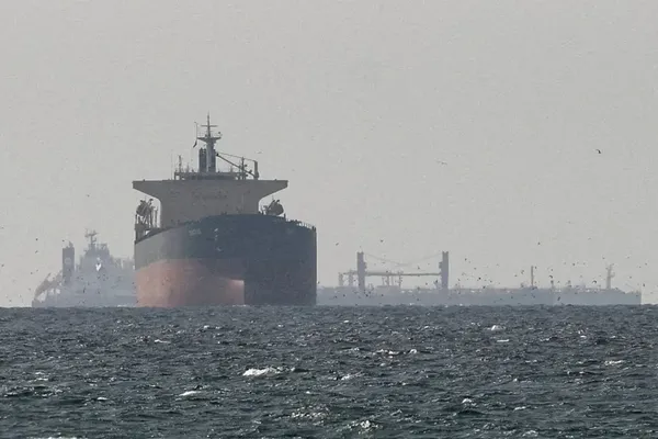 South Korea Bypasses Hormuz for Saudi Port During Iran War