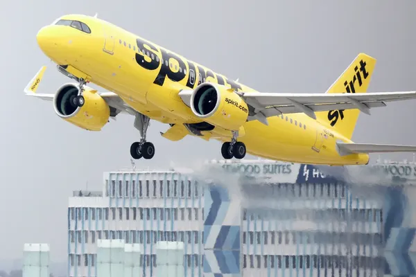 Spirit Airlines Shuts Down After Bailout Talks Fail