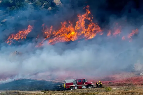 Springs Fire Reaches 45 Percent Containment in California