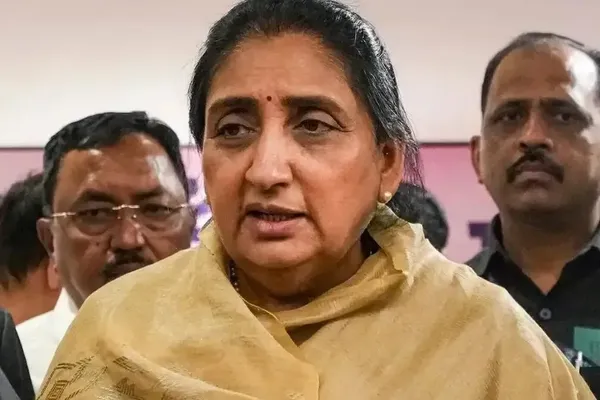 Sunetra Pawar Rivals Block Baramati Walkover