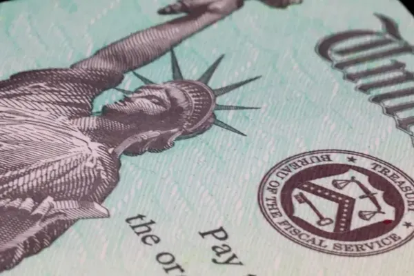 Tax Fraud Websites Surge Before Federal Filing Deadline