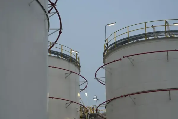 Tehran Exempts Iraqi Crude From Hormuz Transit Ban