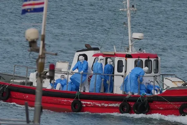 Tenerife Medics Prepare for Arrival of Virus Stricken Cruise Ship