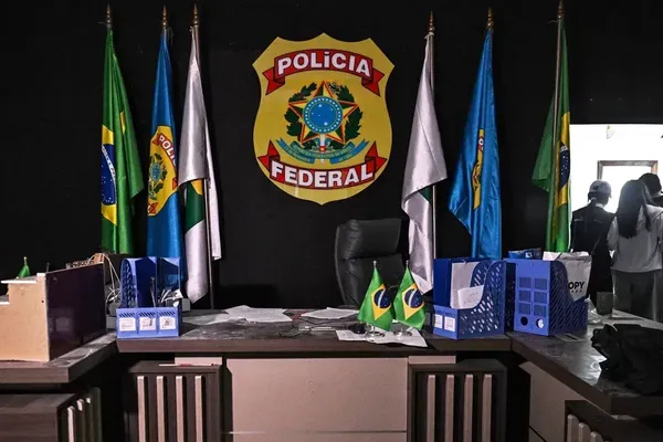 Thai Soldiers Uncover Fake Brazilian Police Base in Scam Hub