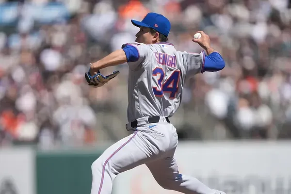 Tony Vitello Ejection Precedes Giants Loss to New York Mets