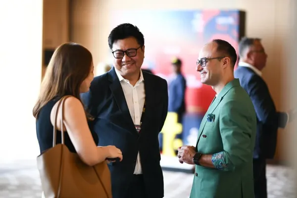 Travel Leaders Debate Growth Models at Skift Asia Forum