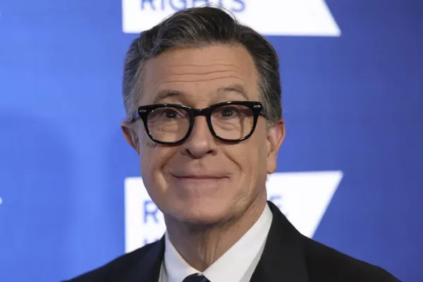 Trump Applauds Cancellation of Late Show Hosted by Colbert