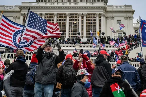Trump Compensation Fund Offers Payouts to Pardoned Rioters