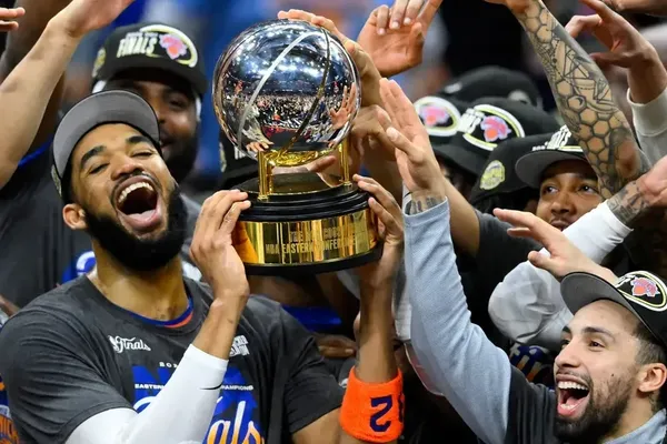 Trump Considers Attending NBA Finals in New York