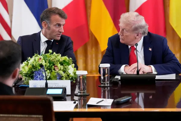 Trump Mocks French Leader Over Viral Family Video