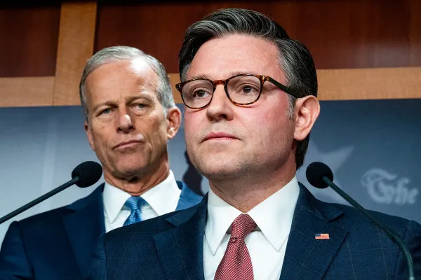 Trump and Republicans Agree to End DHS Funding Shutdown