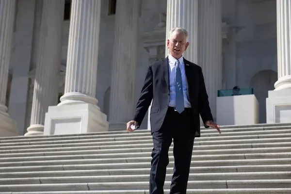 Tuberville Calls New York Mayor Enemy in Viral Social Media Post