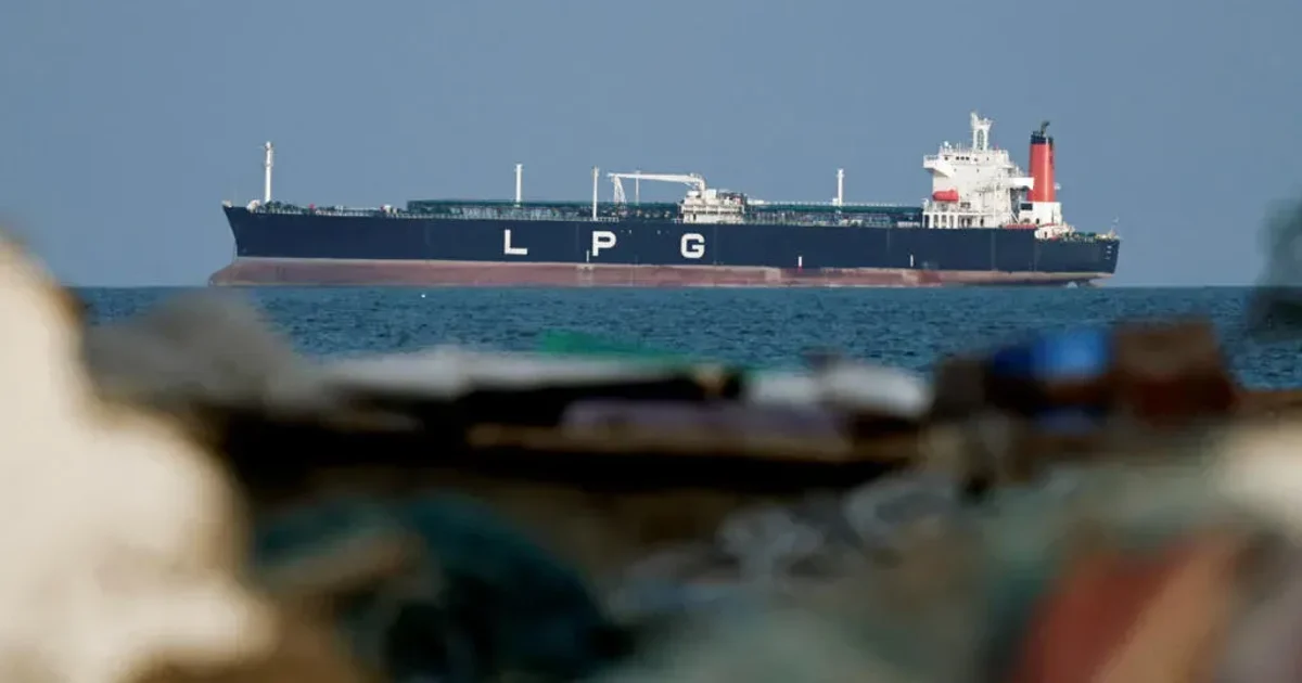 UN Votes on Force to Reopen Clogged Strait of Hormuz