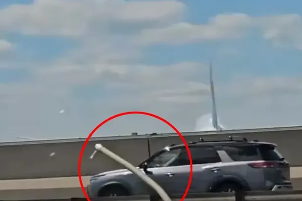 United Airlines Jet Strikes Truck and Pole Near Newark