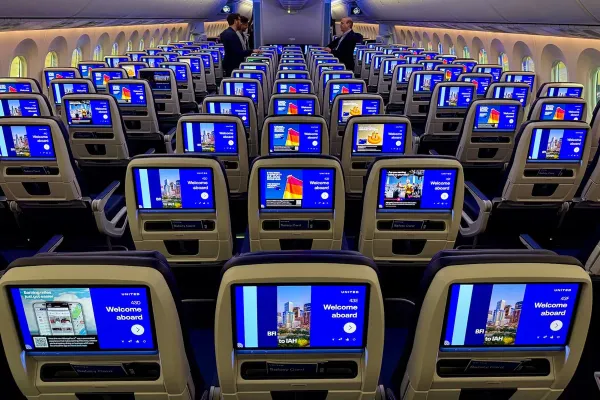 United Airlines Overhauls Coach Cabins With Relax Rows