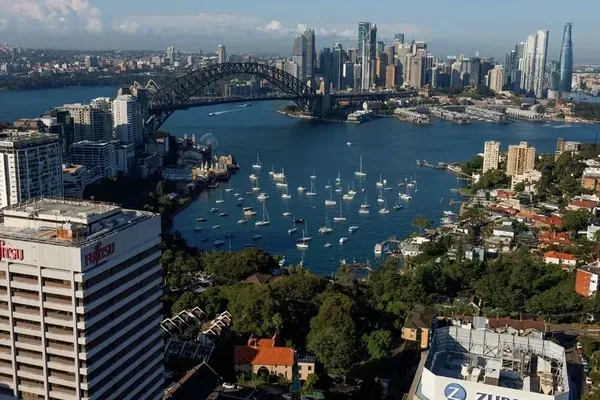 Australia Demands Weekly Data From Private Credit Funds