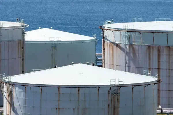 Washington Strategic Shift Secures Persian Gulf Oil Exports