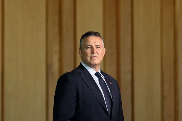 Westpac CEO Miller Warns Iran War May Spark Recession