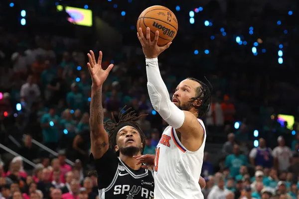 New York Knicks Secure Historic Game 1 Win Over San Antonio