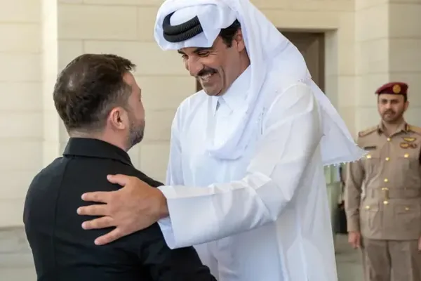 Zelensky Markets Battle Experience in Gulf to Pressure Russia